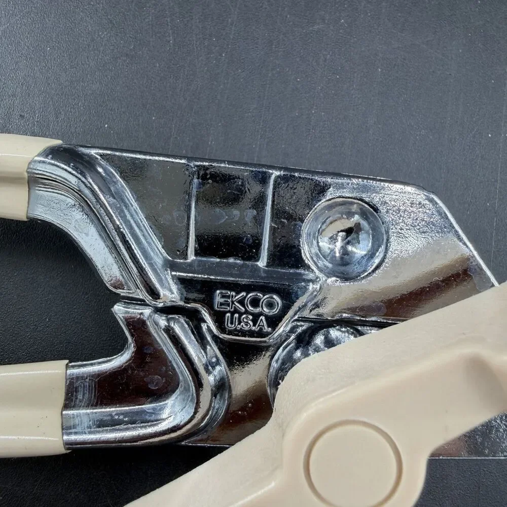 EKCO Vintage Manual Can Opener Almond Chrome USA Retro Kitchen Tool 7 Inch